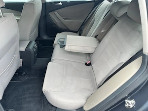 Volkswagen Passat 2.0 Diesel 110 CP An 2010 - imagine 9