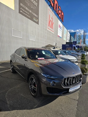 Maserati Levante Garantieauto.ro  Q4 AWD Comenzi Vocale Keyless Distronic LED R22 - imagine 5