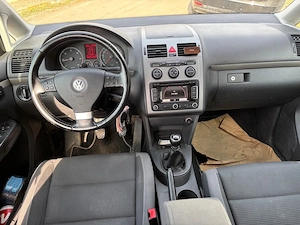 VW Touran 1.9 TDI   7 locuri   Impecabil   Toate schimburile făcute   Fără investiții - imagine 4