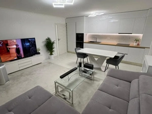 Apartament PREMIUM , 3 camere, 73mp, etaj 1, zona Eroilor - imagine 2