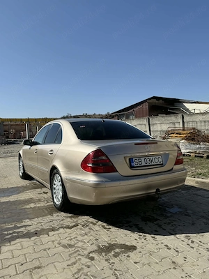 Bună vând Mercedes e220 2003 sunt unicul proprietar în România. - imagine 6