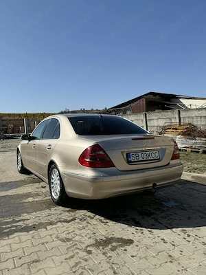 Bună vând Mercedes e220 2003 sunt unicul proprietar în România. - imagine 3