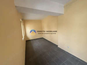 Hala si teren Piatra Neamt - str. G-ral Dascalescu - imagine 12