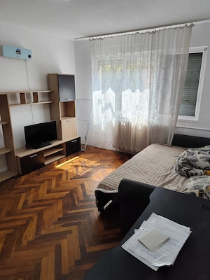 Închiriez apartament cu o camera zona Olimpia Stadion