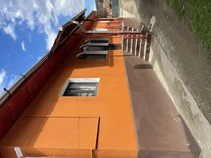 Casă de vânzare la țară.