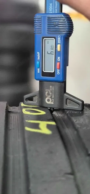 Am de anzare 3 anveope - imagine 2