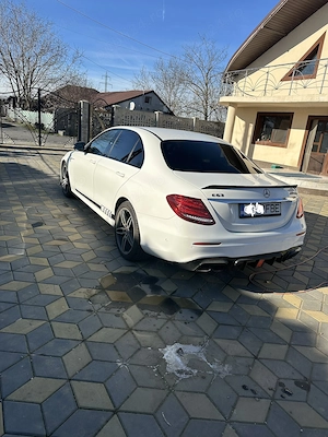Mecedes E Clasa  AMG Line  - imagine 2