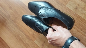 Pantofi bărbăteşti nr 43 - imagine 4