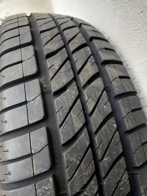 Vând 4 cauciucuri noi 165/70/14 de vara Sava Perfecta  - imagine 4