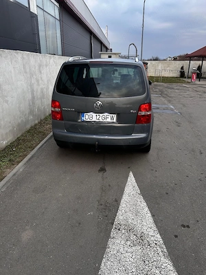 vand touran 2.0 azv - imagine 3