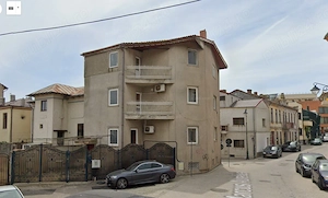 Apartament renovat 3 camere in Centrul Vechi