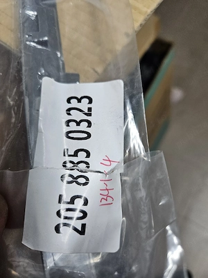 A 205 885 0323 Trim C class w 205 - imagine 3