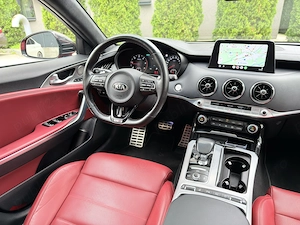  Kia Stinger 2019 2.2 CRDi, 4x4, 200 CP, Full Option, Istoric complet, GT Line, fara investitii - imagine 4