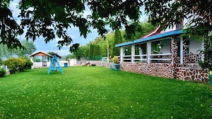 Pescuit si birdwatching in Delta Dunarii , locatie excelenta pentru grupuri de 10 -12 persoane - imagine 6