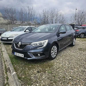 Renou megan  - imagine 4