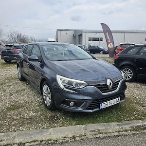 Renou megan  - imagine 3