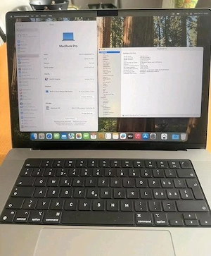 MacBook Pro (2023) de 16 inci cu procesor M1 Max
