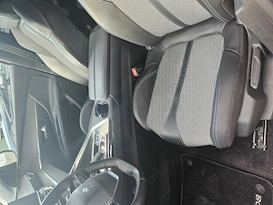 Peugeot 5008 imaculat  - imagine 3