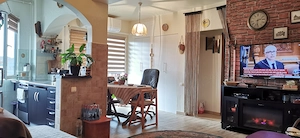 Central Plevnei (Vizavi de  Orhideea Gardens)