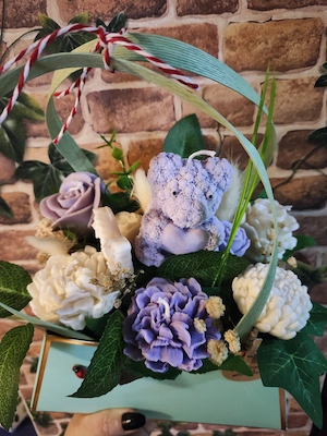 Aranjamente florale din ceară de soia 