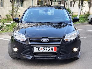 Ford Focus 1.6 benzină clasic MPI, Climă, senzori  - imagine 9