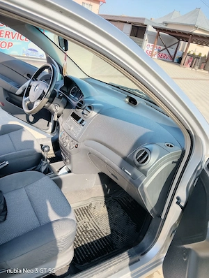 Vând Chevrolet Aveo, motorizare 1.6 benzină - imagine 5