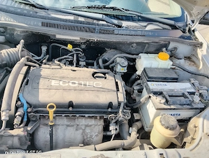 Vând Chevrolet Aveo, motorizare 1.6 benzină - imagine 4