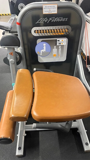 Aparate Life Fitness Circuit - imagine 3