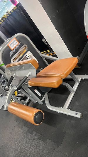 Aparate Life Fitness Circuit - imagine 5