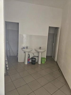 Se inchiriaza spațiu comercial ultra central  - imagine 7