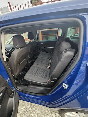 Vând Opel Zafira Tourer 1.6 benzina+gnc - imagine 4