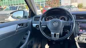 Vand vw jetta 2013 motor 1.6 TDI - imagine 9