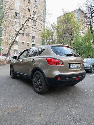 Nissan Qashqai 2.0 Automat - imagine 3