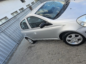 Toyota Yaris 1.0L benzina 2004 - imagine 2