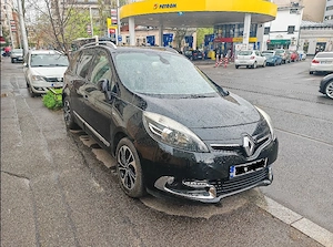 Renault Megane Grande Scenic 7 locuri