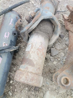 Cilindrii  basculare semiremorca