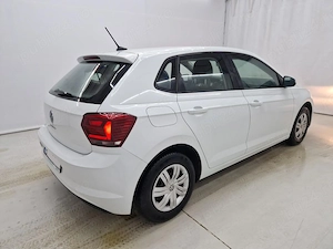 Volkswagen Polo 2021 1.0 MPI 80CP TVA deductibil AC Front Assist - imagine 4