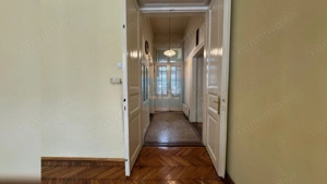 C0MISION 0! 3 camere 91mp, tavan inalt, 2bai, imobil tip vila, central - imagine 11