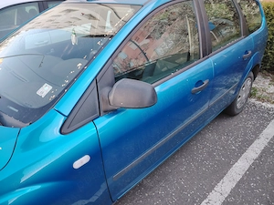 Ford focus 1,6 benzina an 2005 de vinzare - imagine 2