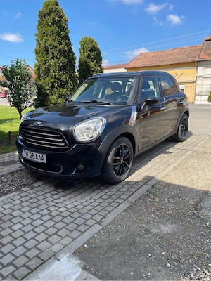 Mini Cooper Countryman 2,0 Diesel Automat  - imagine 2