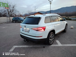 Vând sau schimb cu viano multivan caravelle max 8 loc  - imagine 6