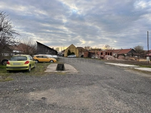 Spatiu cu 4 birouri cu teren de 3000mp - imagine 12