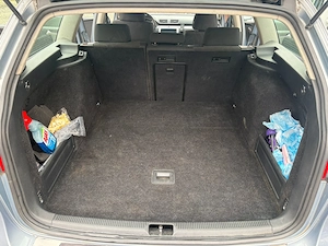 Vând Passat b6 2009 Euro 5 adaptat pentru persoane cu dizabilități  - imagine 6