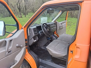 Autoutilitară - imagine 2