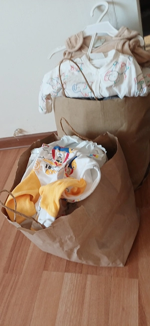 hainute bebe 0-3 luni gratis 