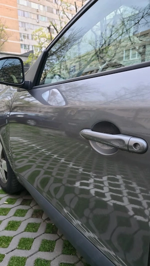 Vand Renault Fluence 1.6 benzina aspirat natural(fara turbo) - imagine 4