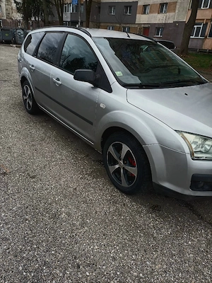 Ford Focus 1.6 Tdci foarte bună  - imagine 4