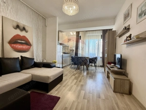 Apartament de 3 camere de vanzare vedere frontala la mare Mamaia - imagine 2