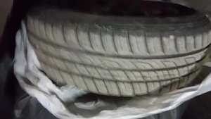 set roti vara 185 65 r14 focus mk1 - jante aliaj, anvelope continental si barum stare excelenta - imagine 2
