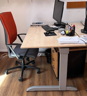 Birou individual marca Techo, foarte solid   mobilier profesional